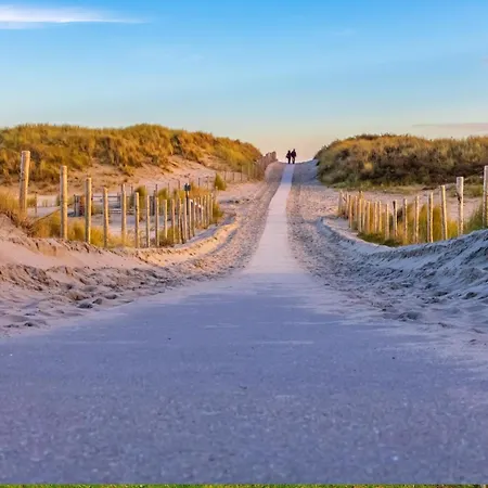 Luttikduin Nr 07 - Aan Zee Callantsoog